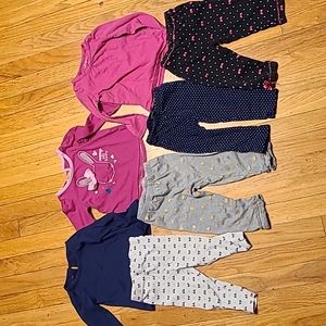 Baby girl 18 month mix and match 7 piece long-sleeved shirts and pants